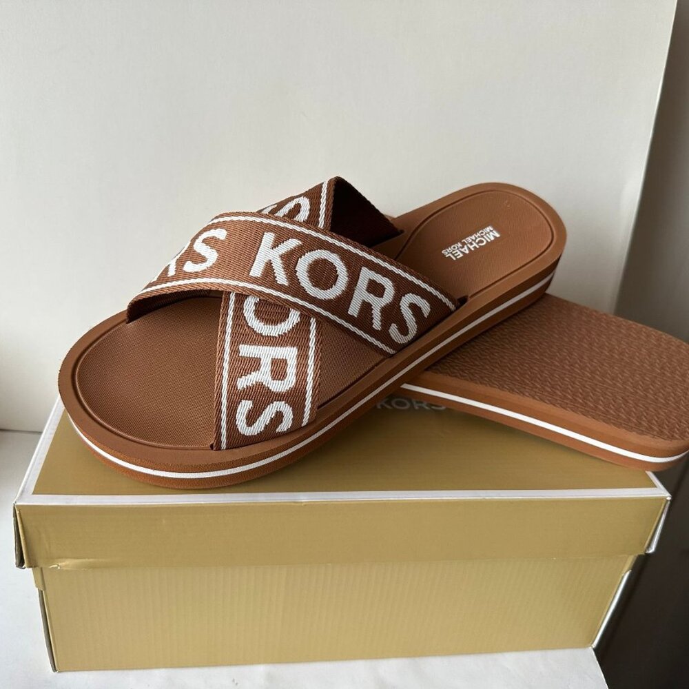 NIB Michael Kors Brown Suzi Slide Sandals Size 6, 7, 8, 9,10 & 11 - Picture 4 of 7
